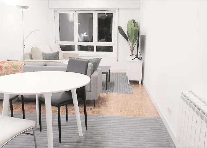 Atico Playa Orzan Centro Garaje Gratis Mismo Edifici0 דירה *