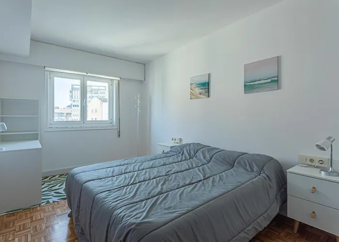 Atico Playa Orzan Centro Garaje Gratis Mismo Edifici0 דירה *